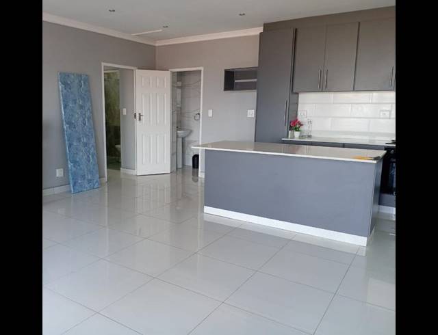 2 BEDROOM PROPERTY TO RENT IN BLUFF